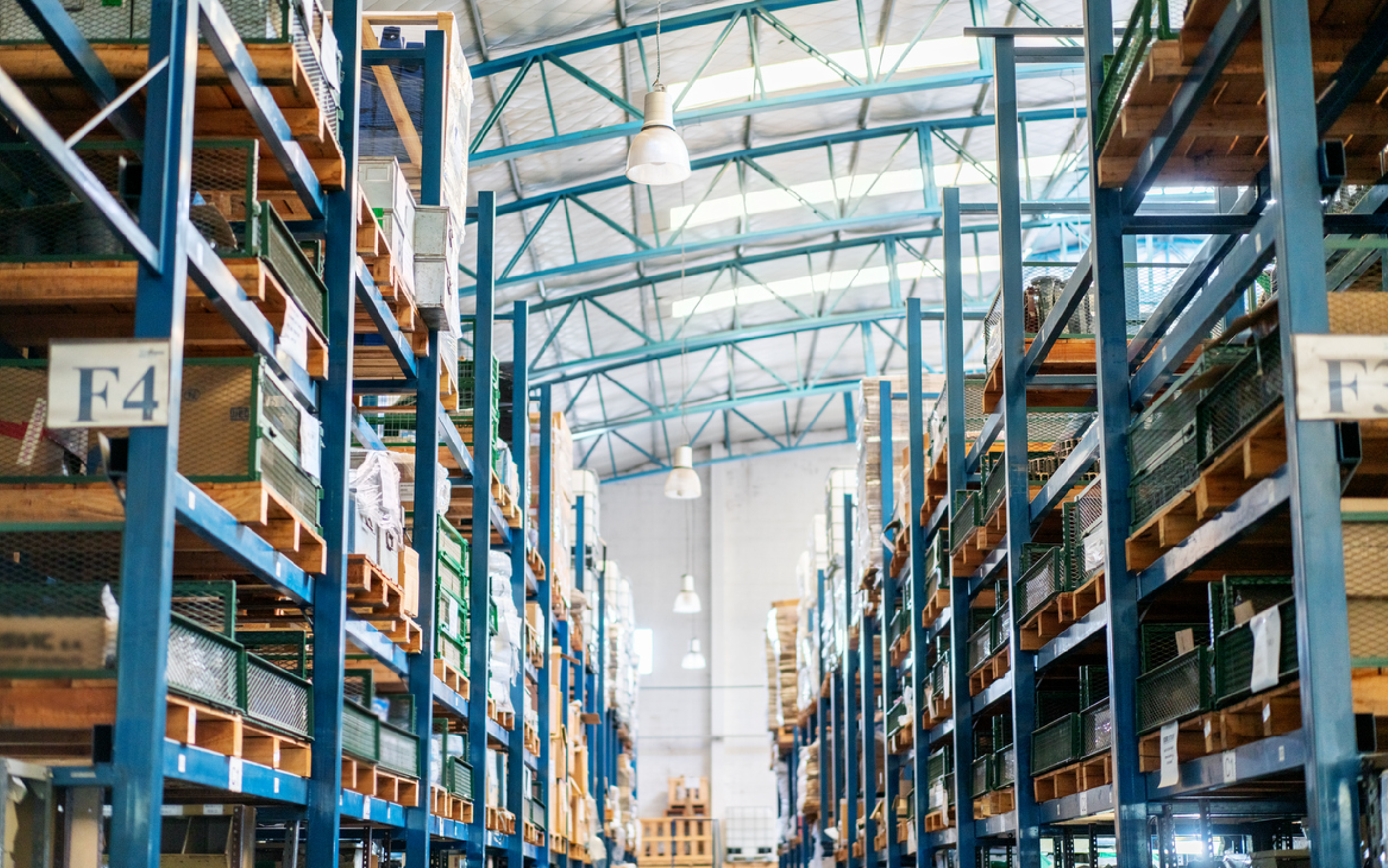 INFO-Blog Image-Manage your warehouse@2x