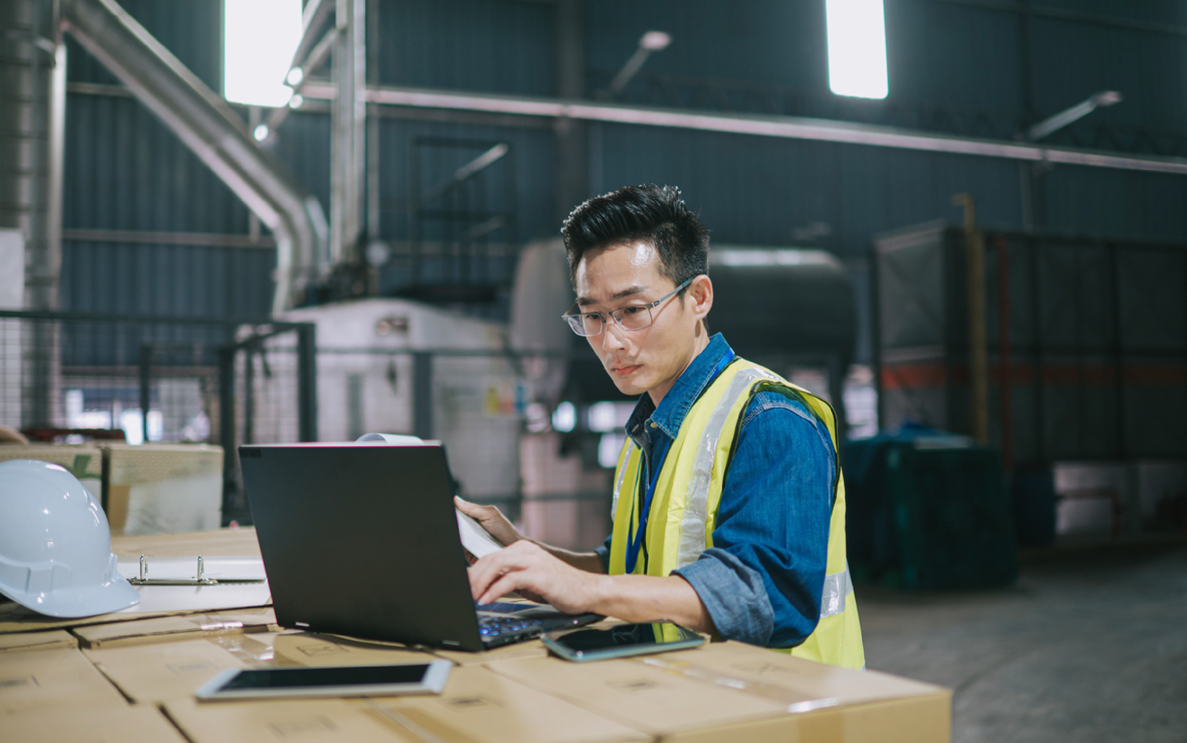 INFO-Blog Image-Your ERP manages the record@2x